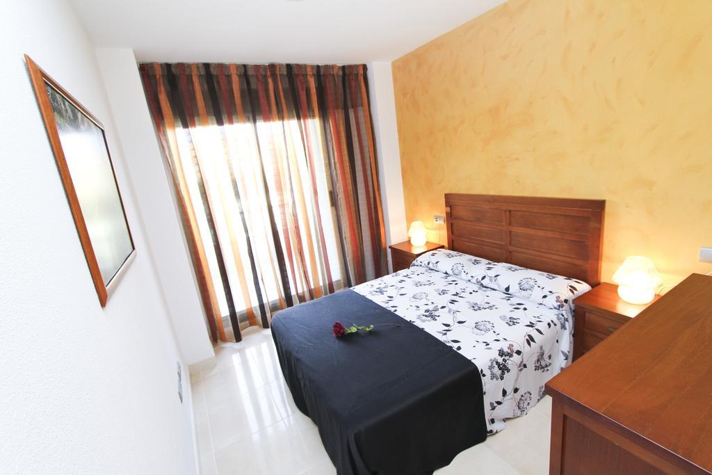 Ferienwohnung J Tramuntana Planet Costa Dorada Salou Zimmer foto