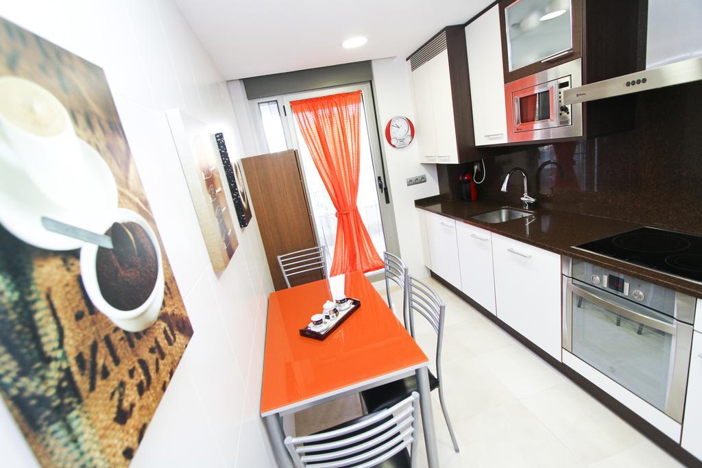 Ferienwohnung J Tramuntana Planet Costa Dorada Salou Zimmer foto
