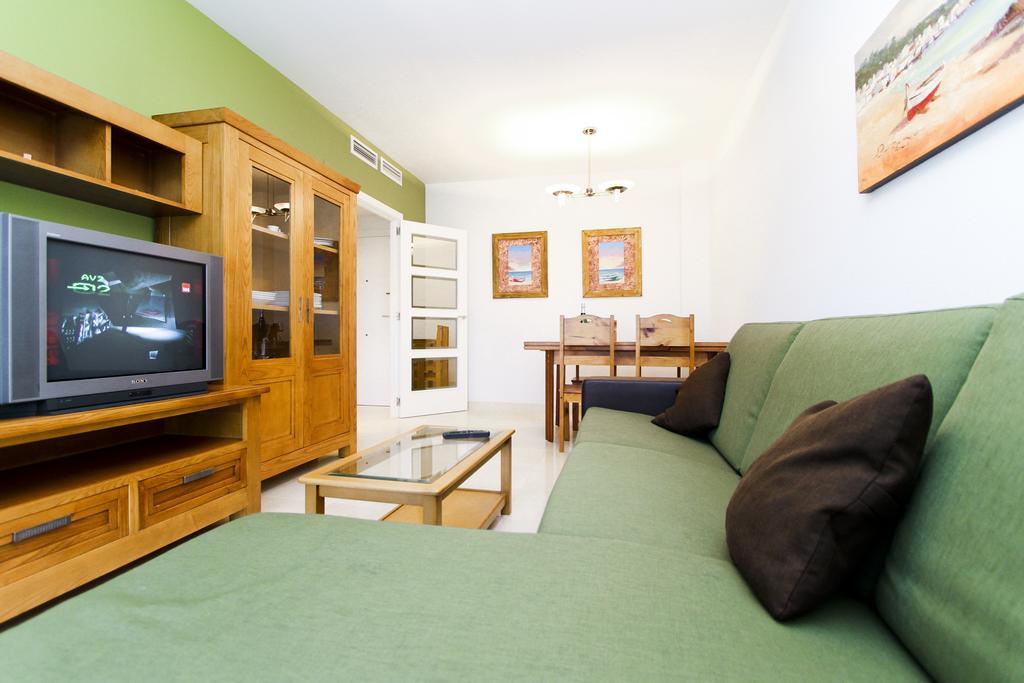 Ferienwohnung J Tramuntana Planet Costa Dorada Salou Zimmer foto
