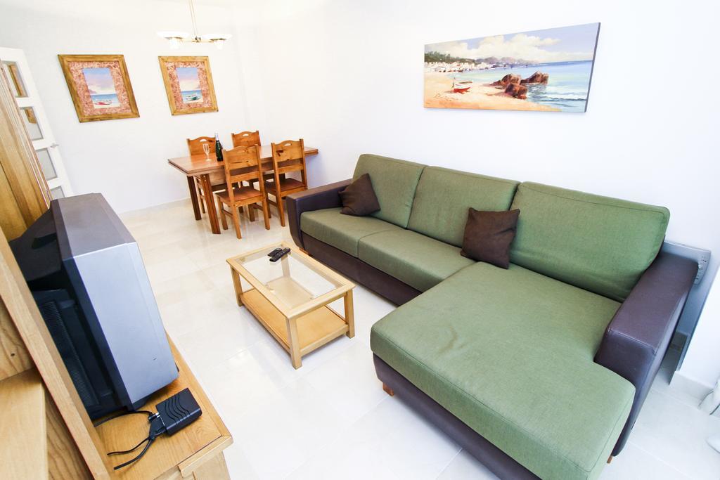 Ferienwohnung J Tramuntana Planet Costa Dorada Salou Zimmer foto