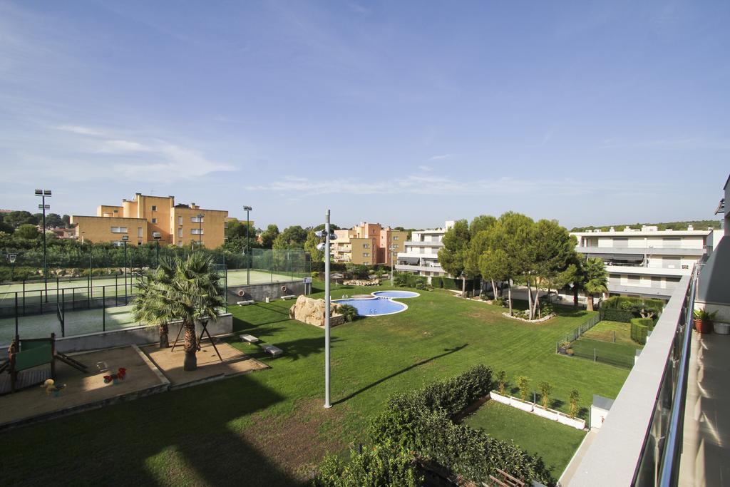 Ferienwohnung J Tramuntana Planet Costa Dorada Salou Zimmer foto
